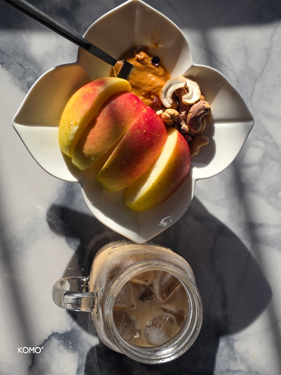 아침에 🍎 