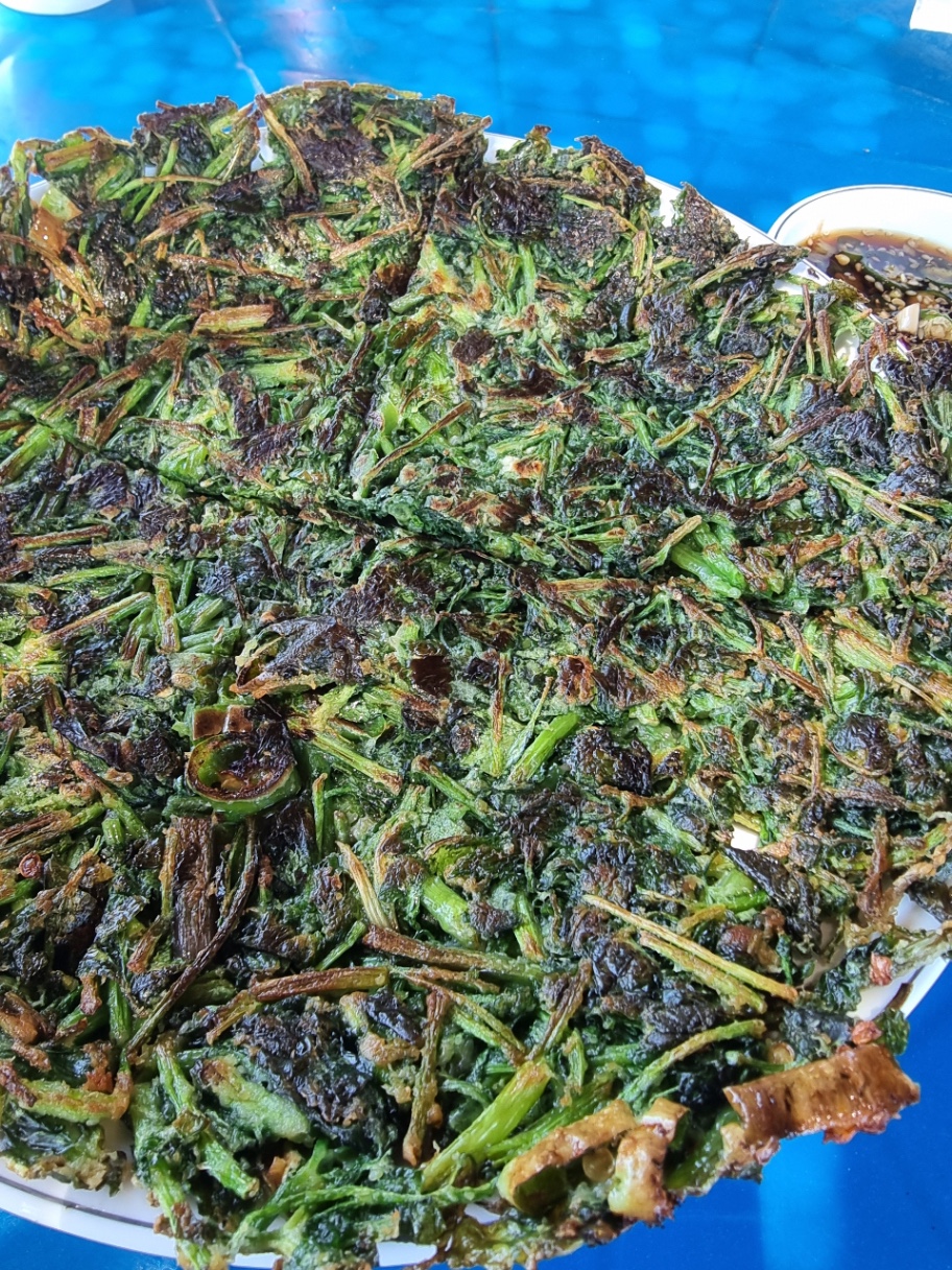 봄이니 미나리 먹어야죠