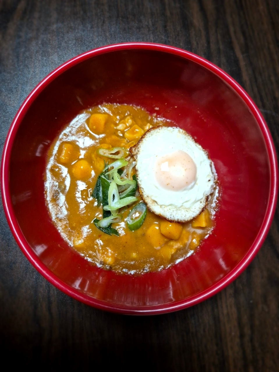 동그란