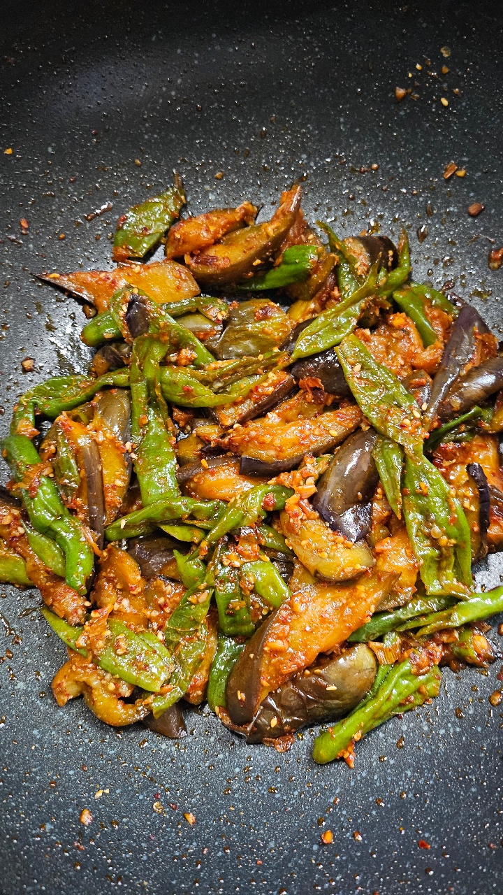 꽈리고추 가지볶음