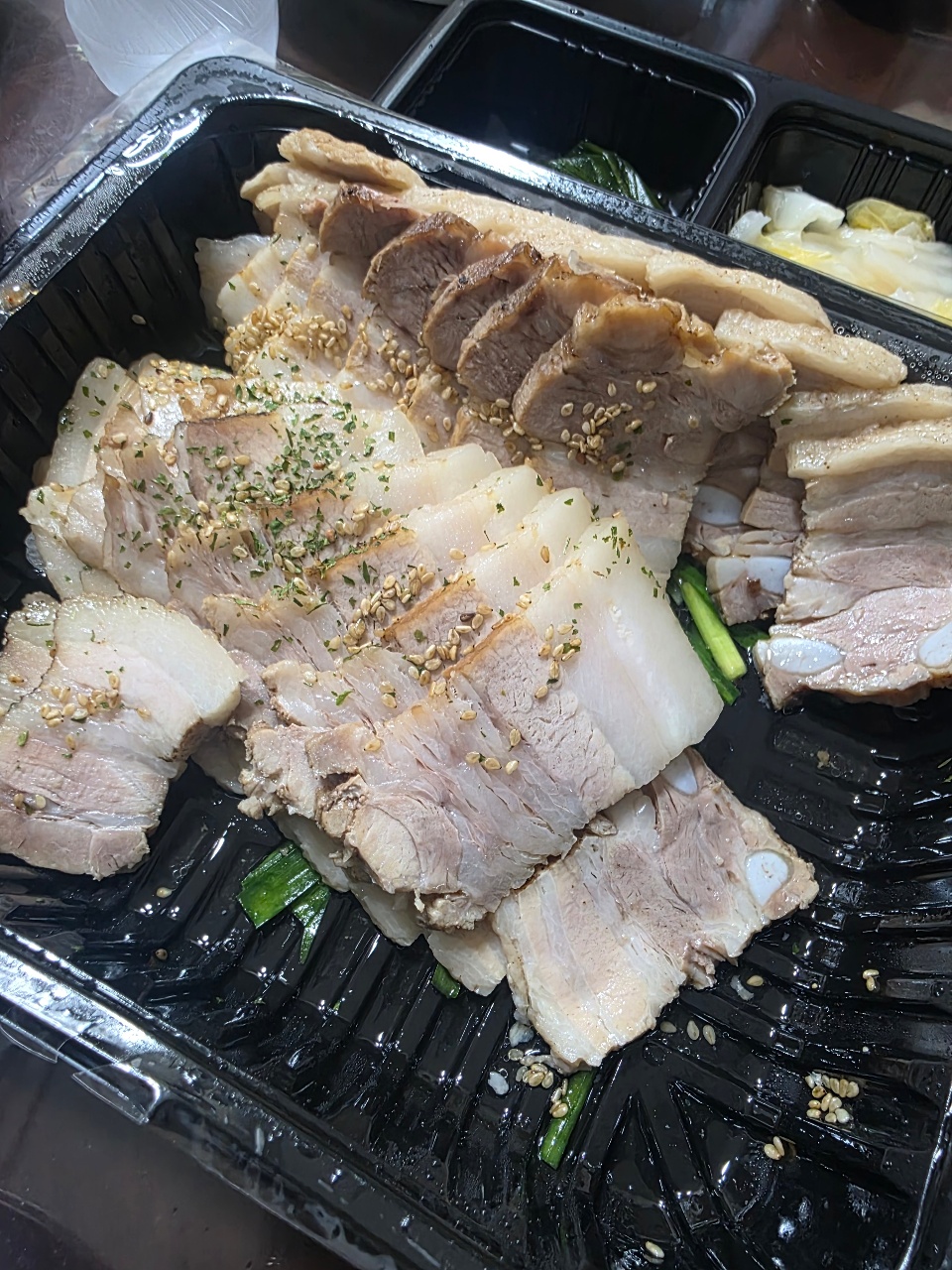 수육비법이궁금하네요