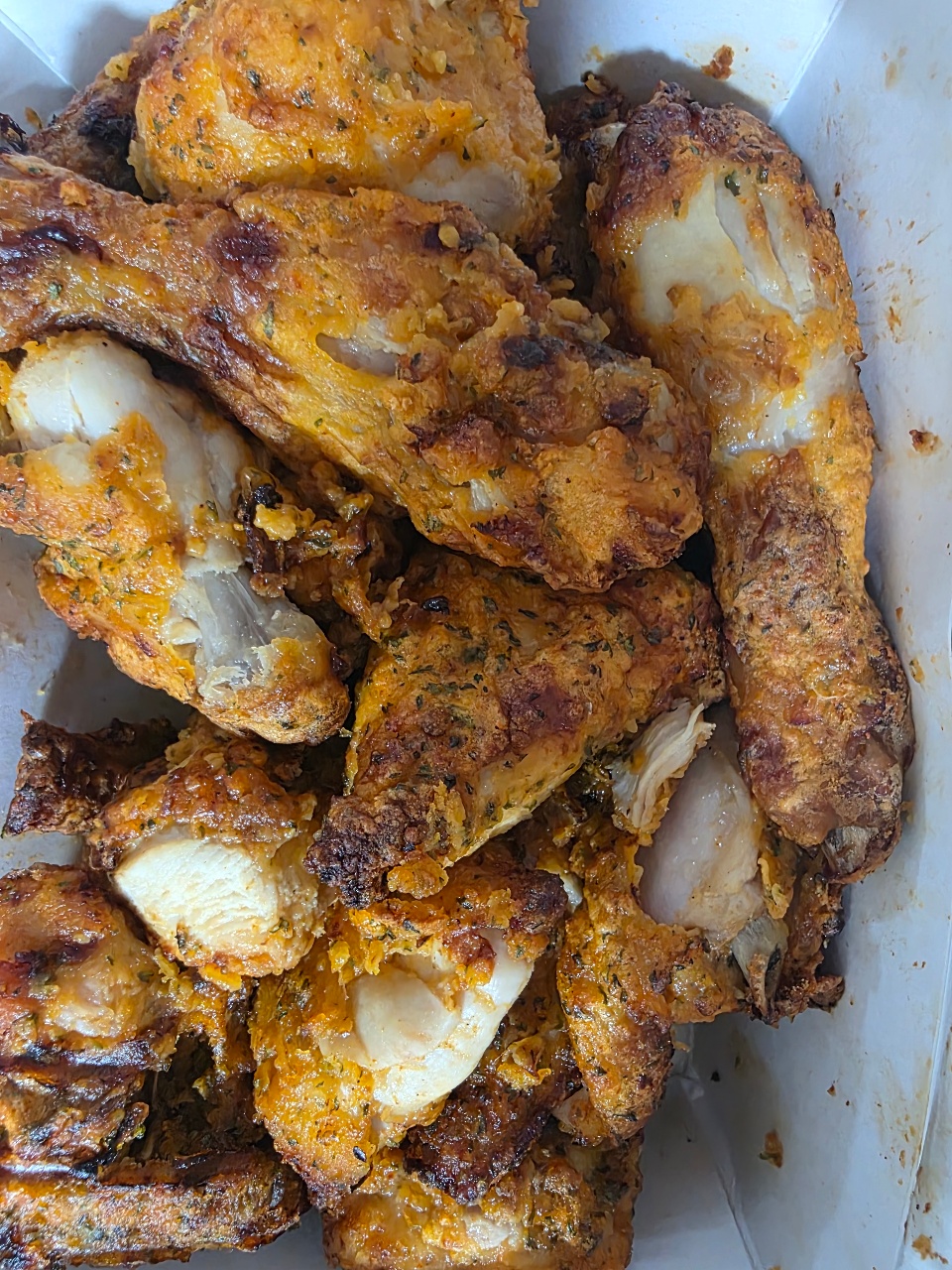 야식먹으려고 치킨시켰는데 다 식어서 왔어요