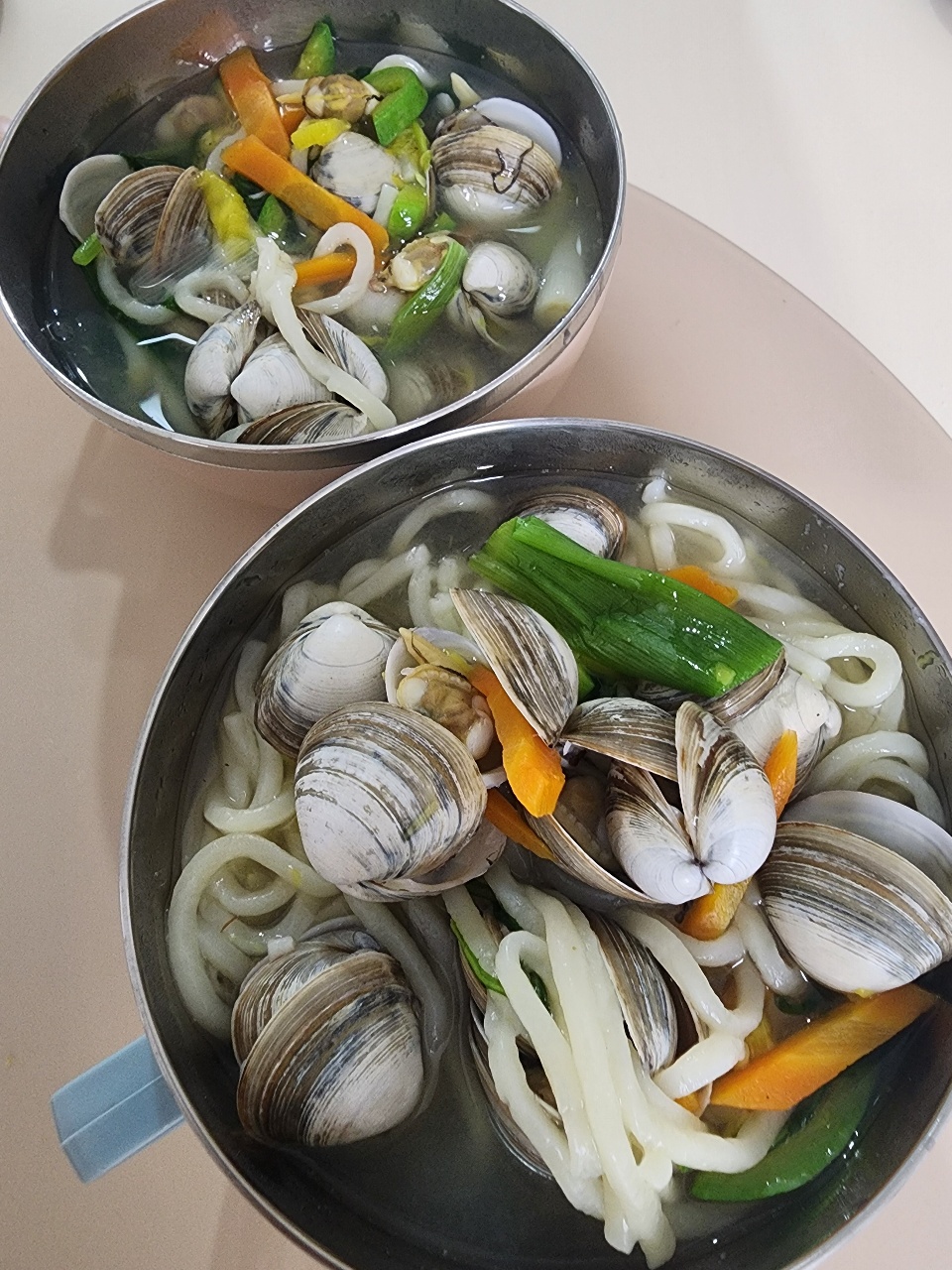 동죽칼국수🥢