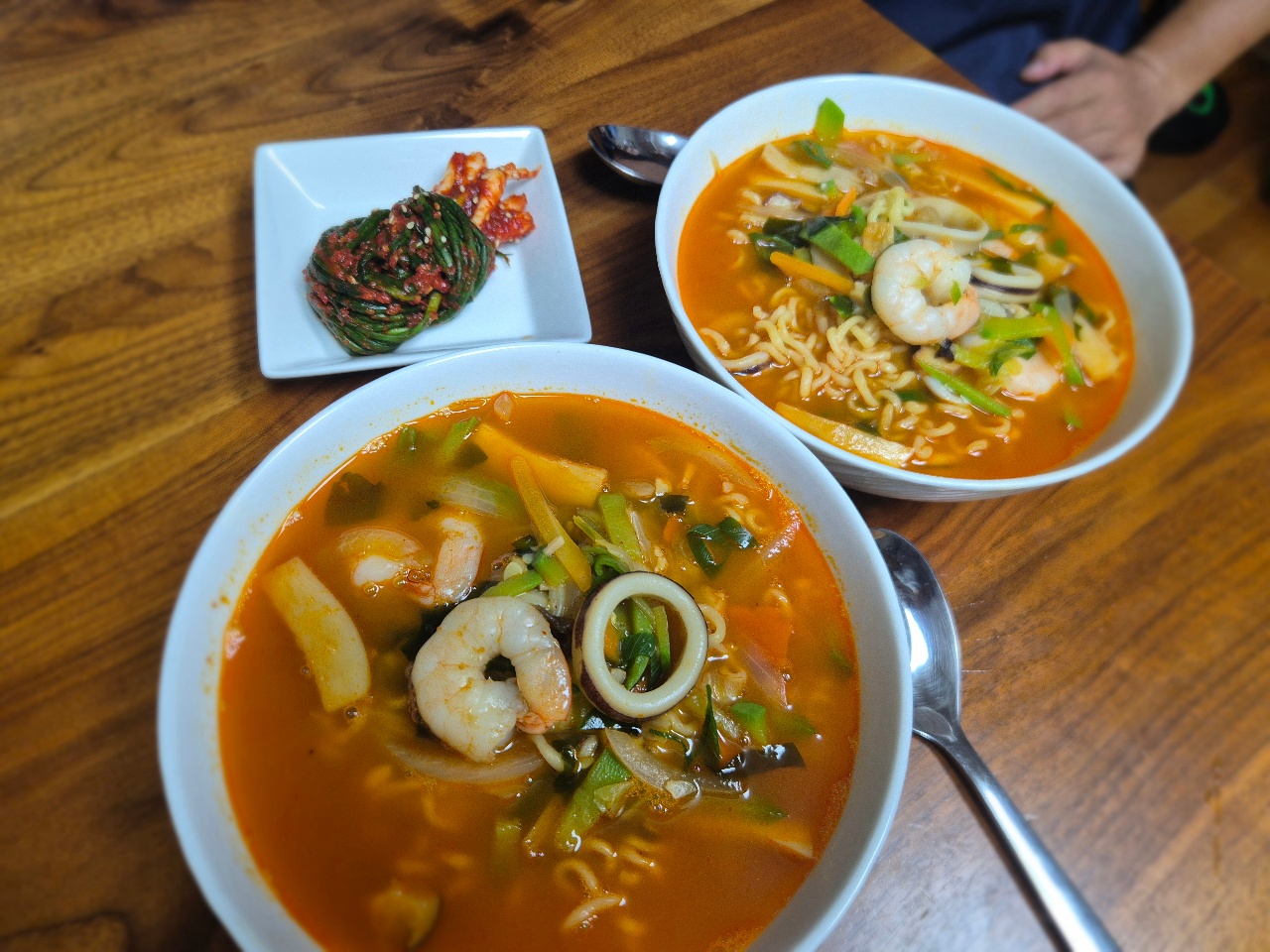 남편이 끊여준 끝내주는 라면
