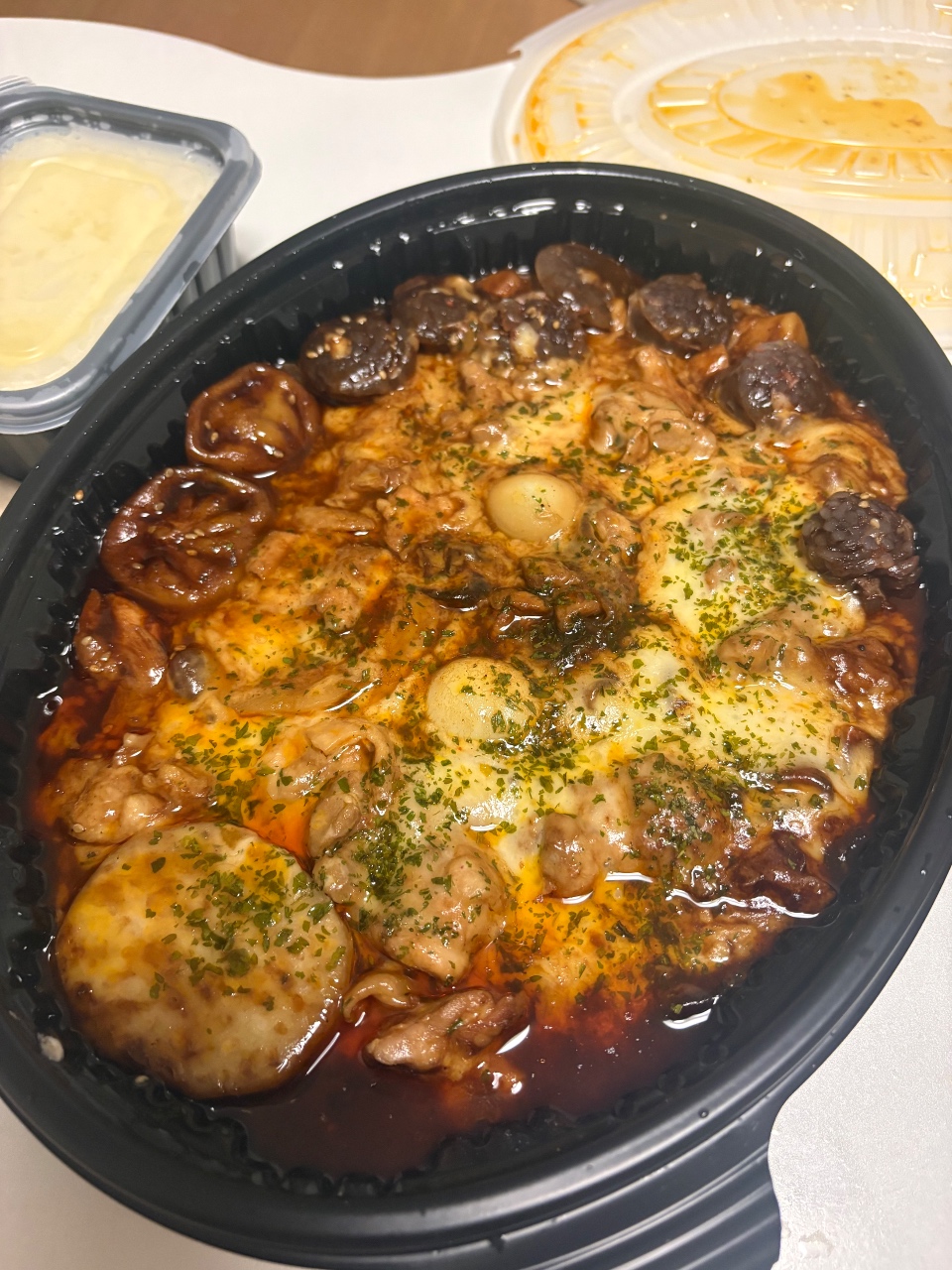 요새 밥해먹기 힘들어서 계속 배달먹게되요