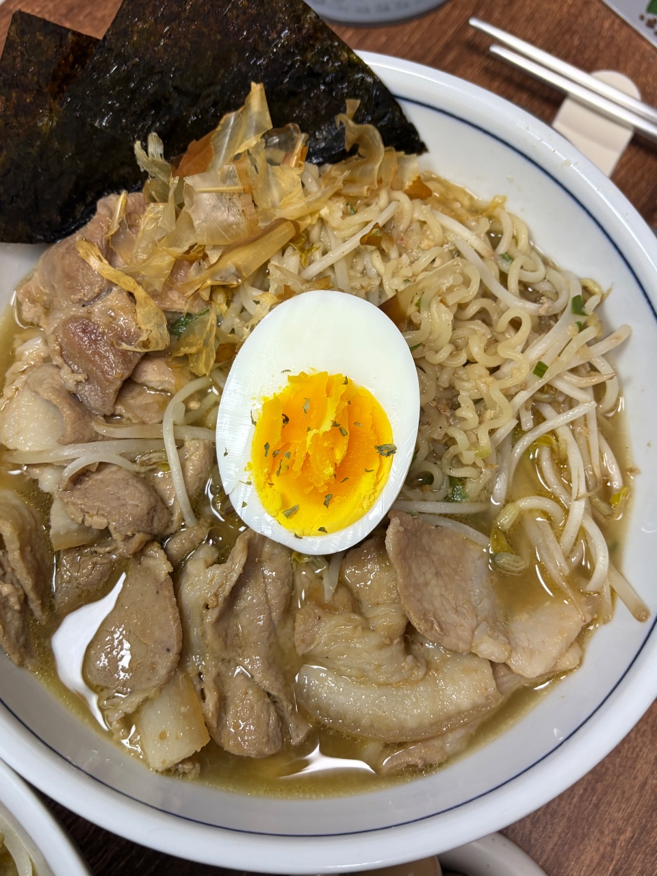 돈코츠라멘