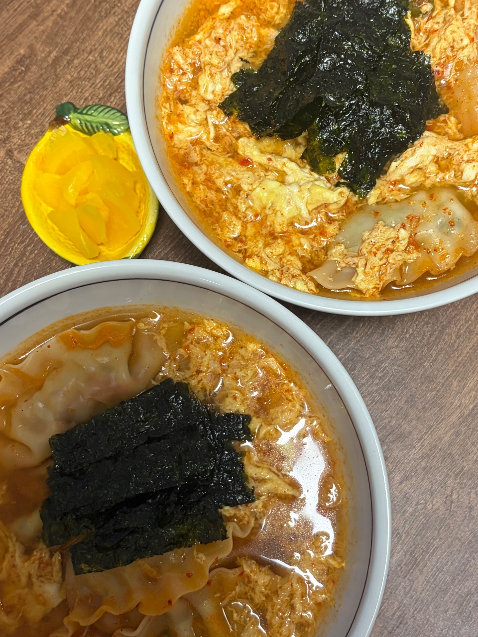 계란만둣국