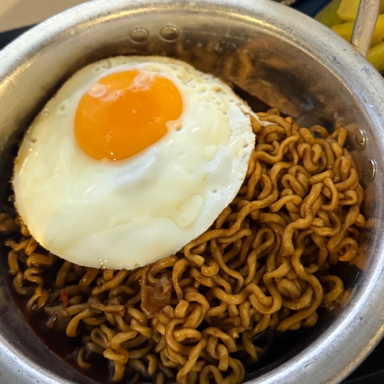 짜파게티 한 그릇