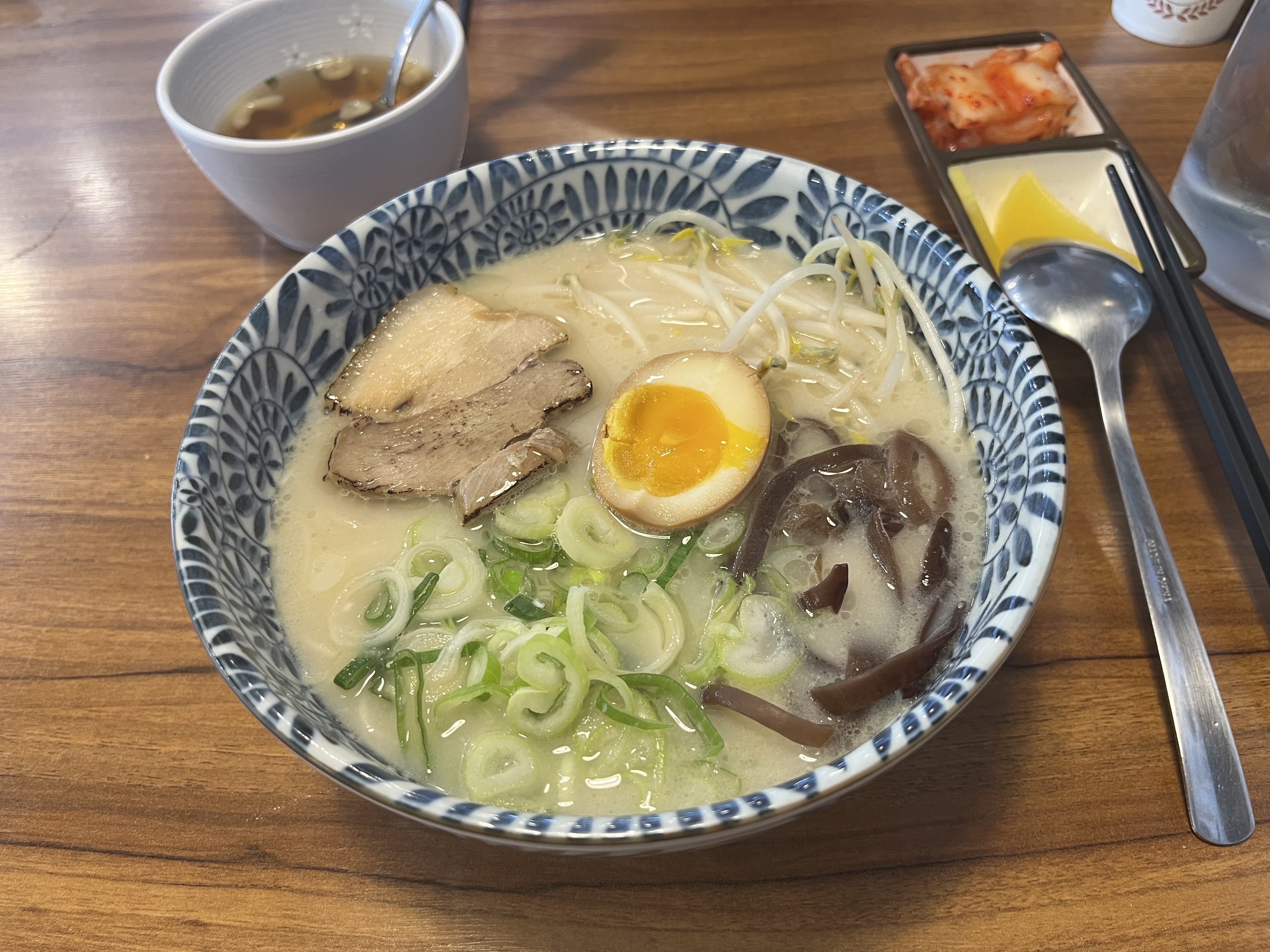 돈코츠라멘