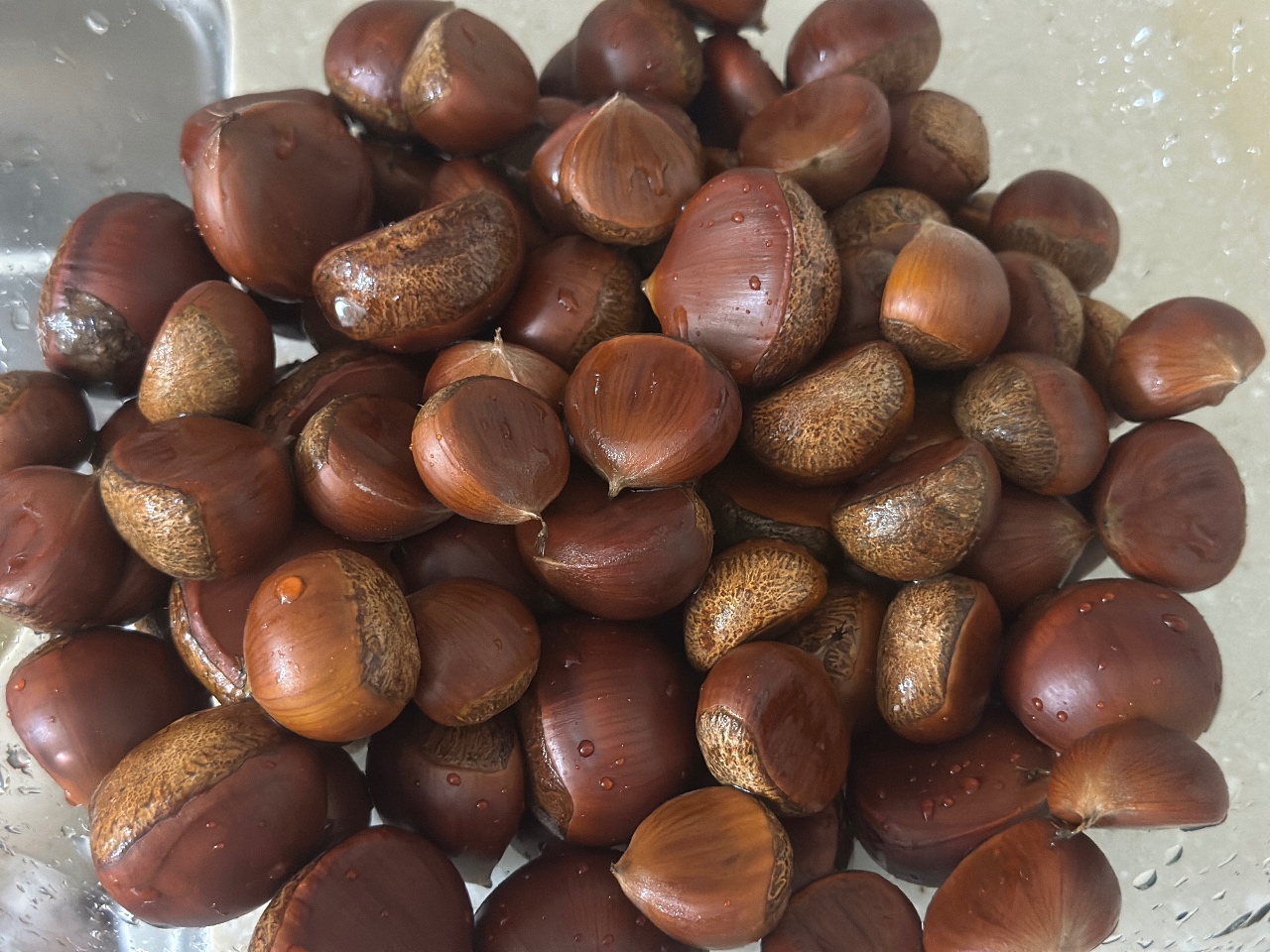 가을에는 역시, 군밤 🌰