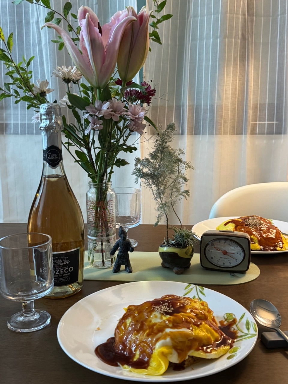 주방 옆 식사 공간