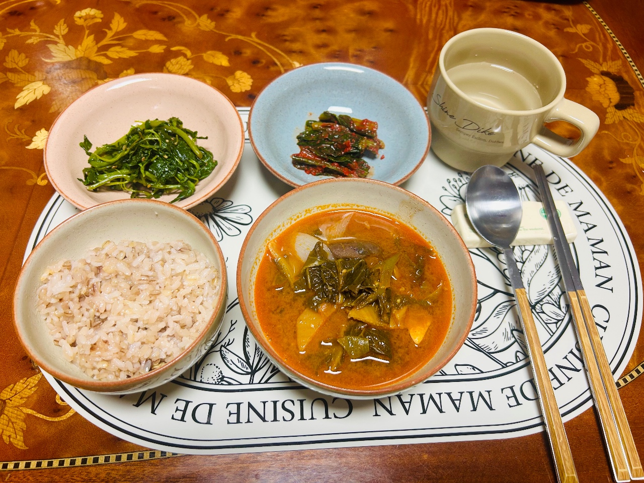 든든하게 🍲육개장 아침 