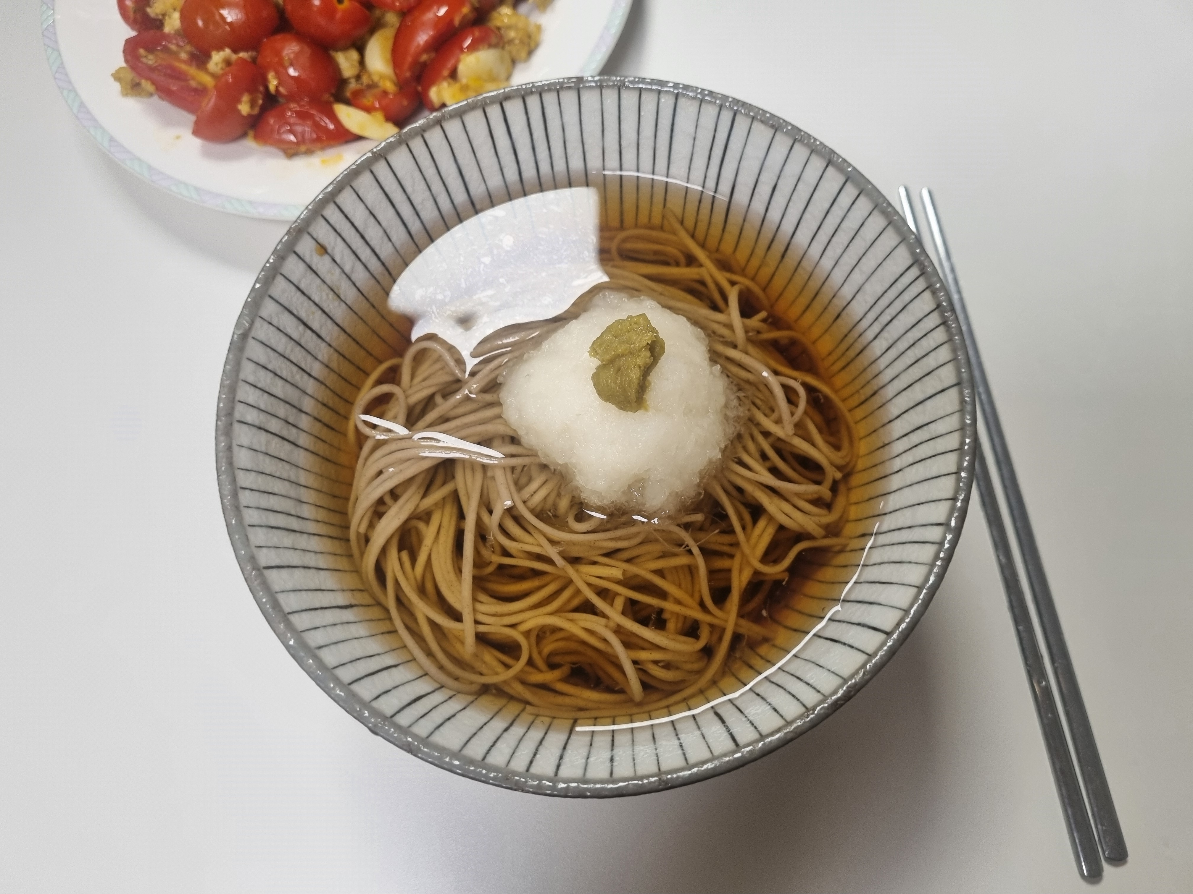 여름엔 냉모밀