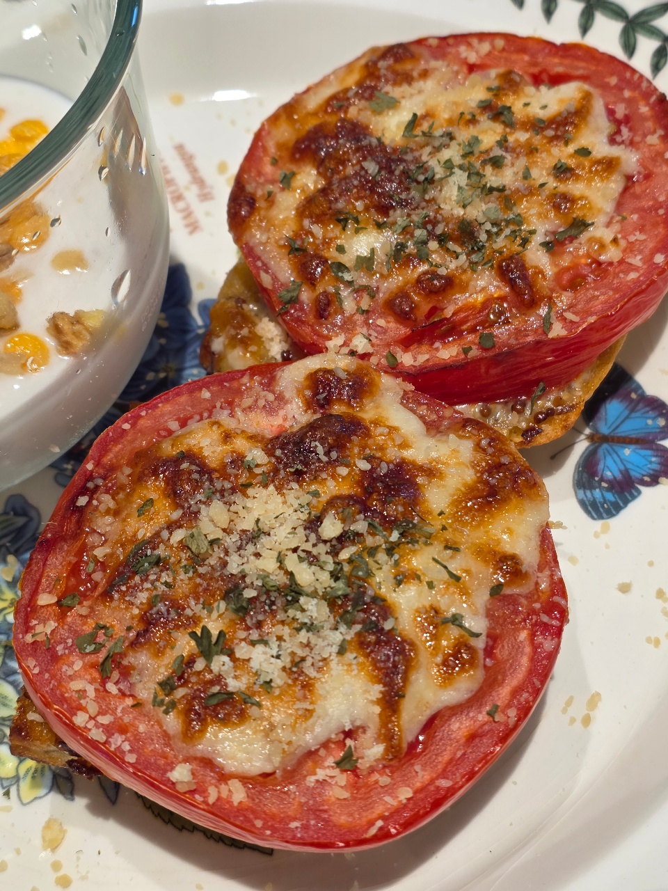 베지스레드 활용2ㆍ 초간단🌱 바질페스토 토마토치즈토스트🍅