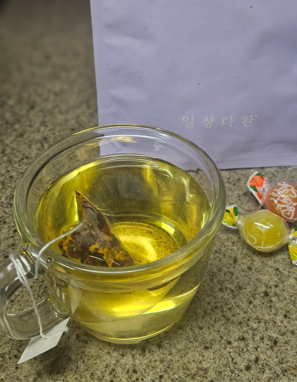 캐모마일티