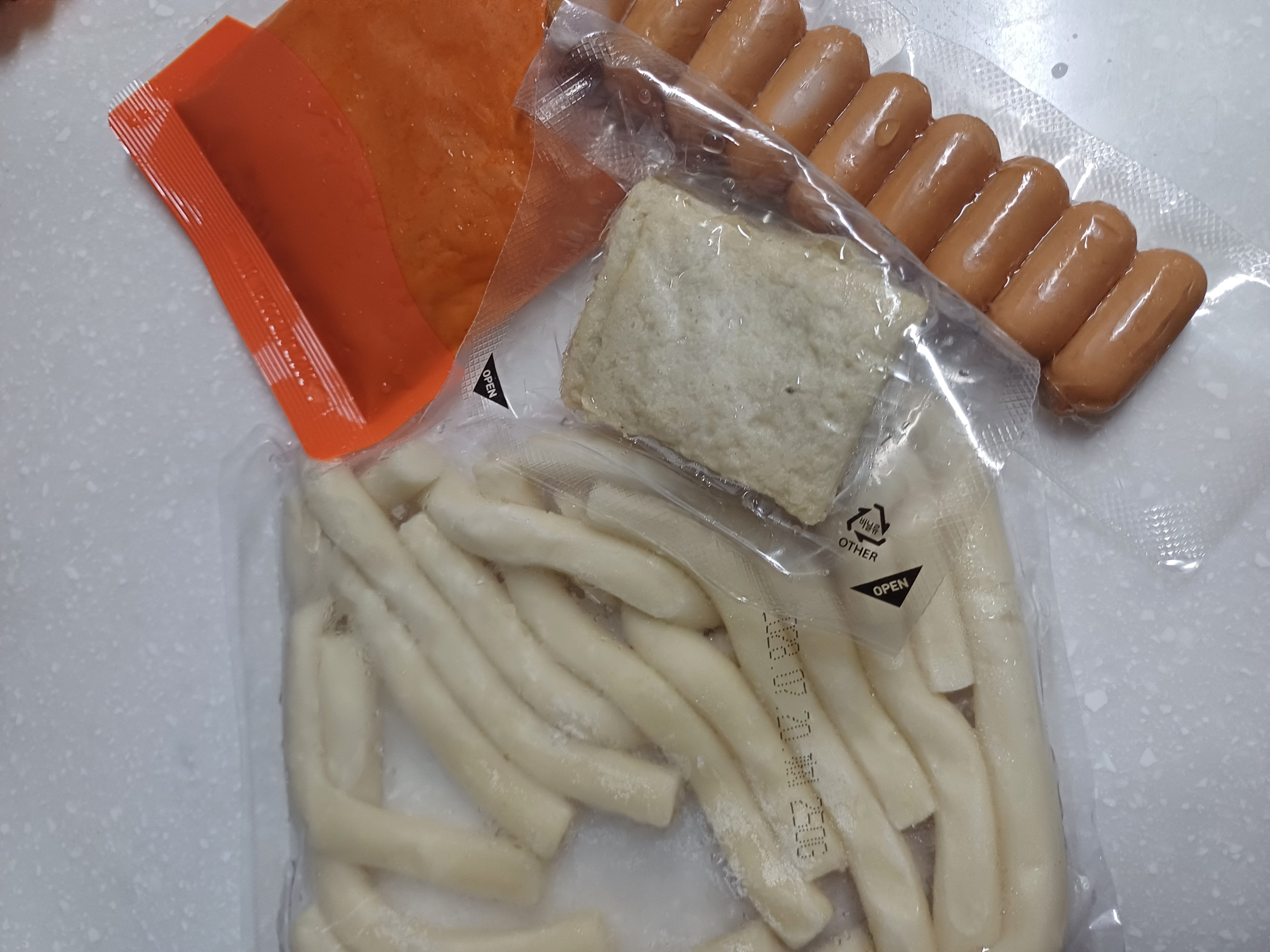 첨부파일