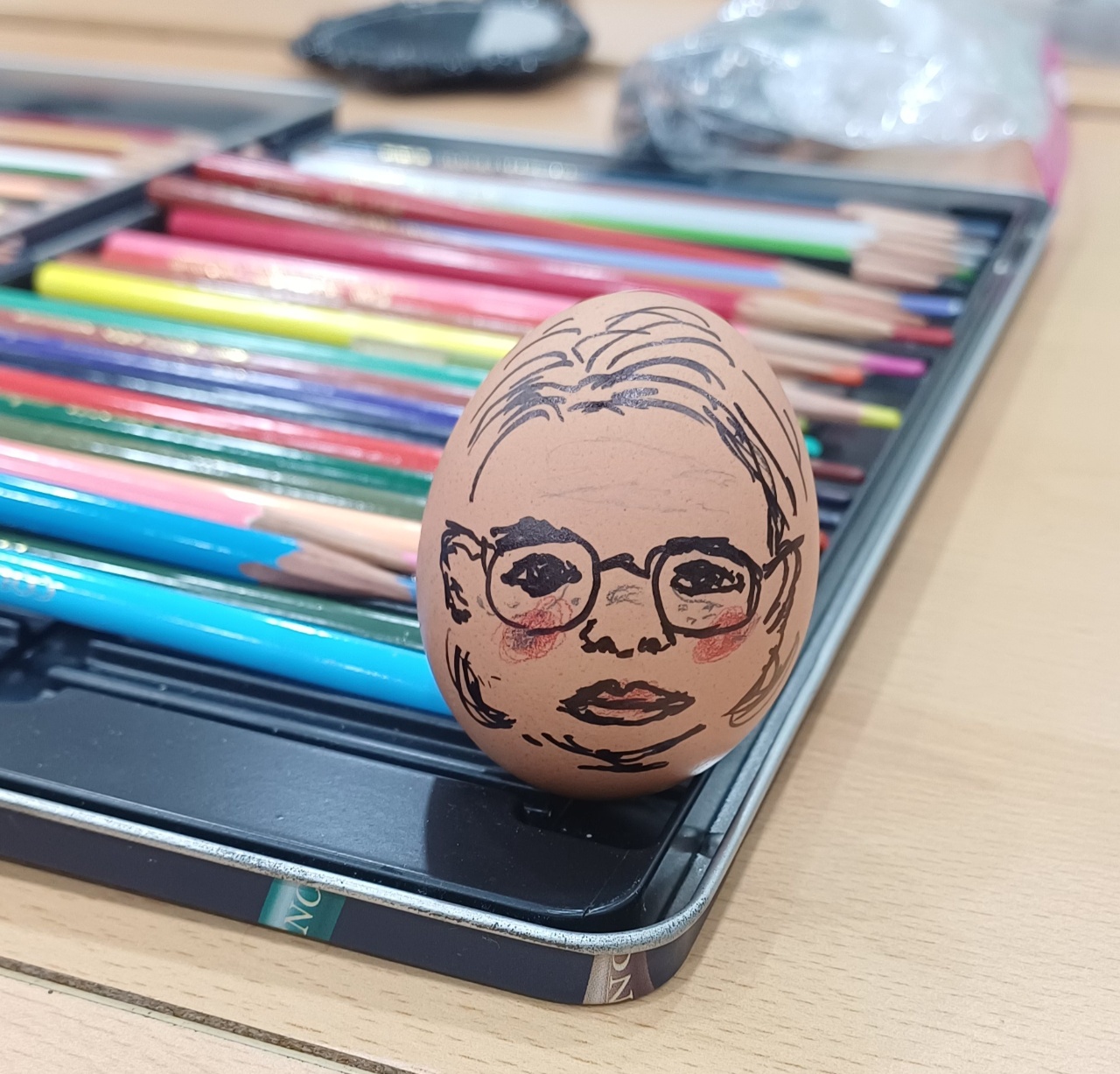 재미삼아~~~ 계란에 페인팅