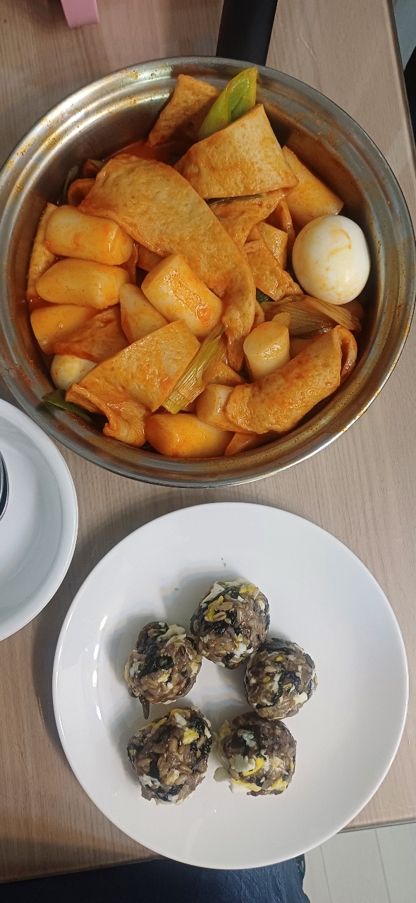 집표 떡볶이랑 주먹밥
