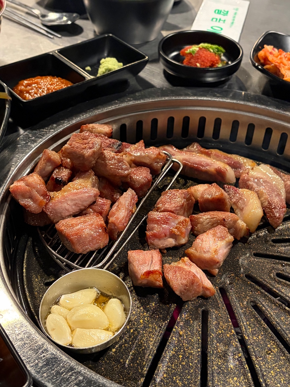 오랜만에 목살 맛집 다녀와써유