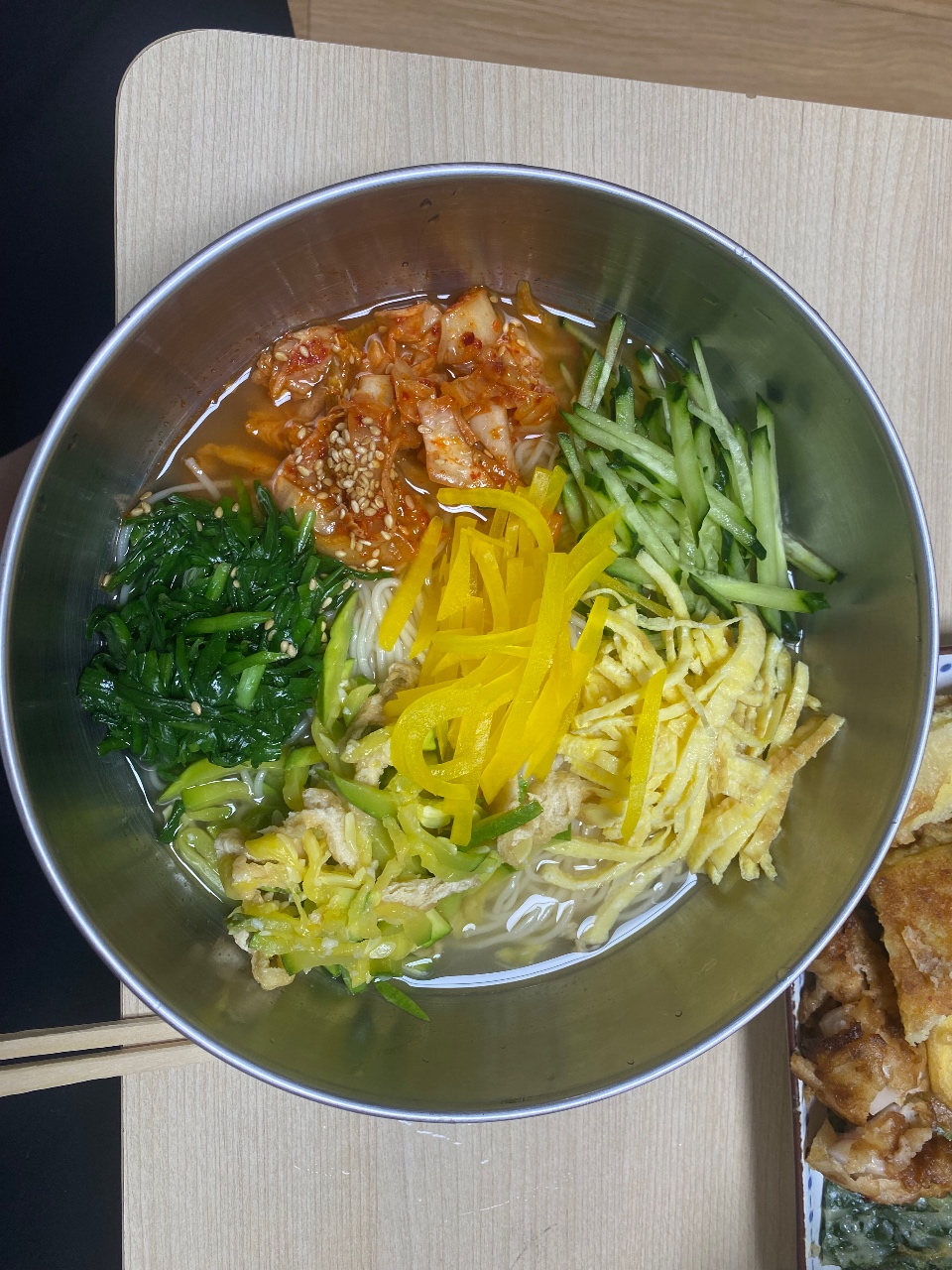 소고기와 잔치국수