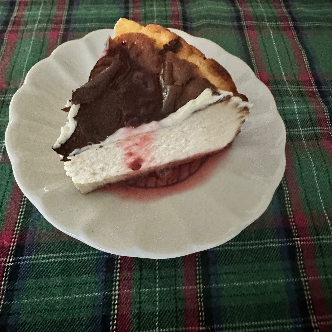 손님? 상차림 카츠산도, 바치케 그리고 🍨