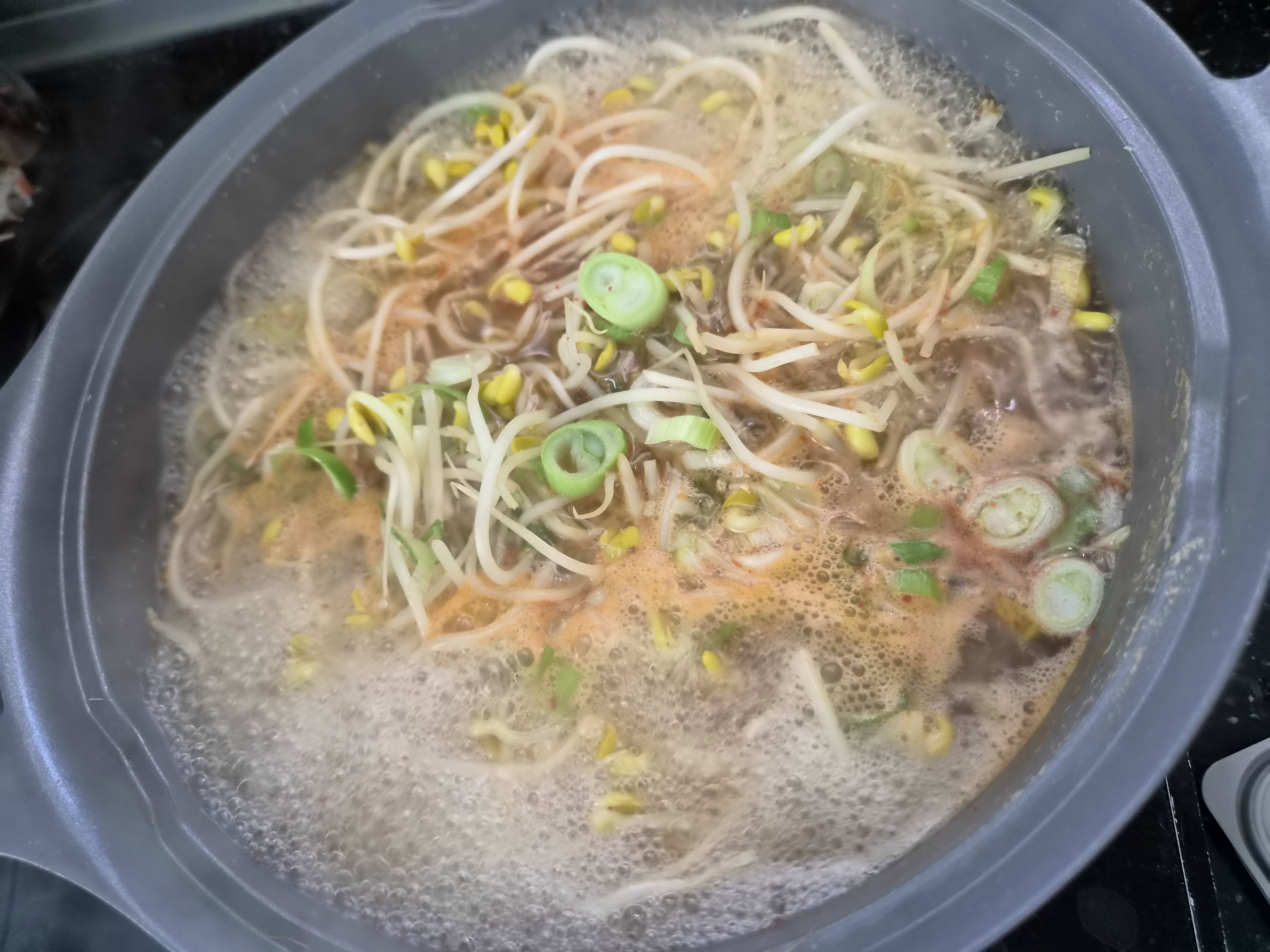 콩ㄴㅏ물국