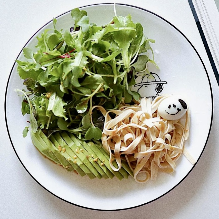 예쁘면 더 맛있어요 🥗