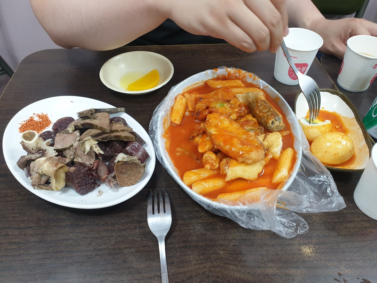 떡볶인 못참아요!