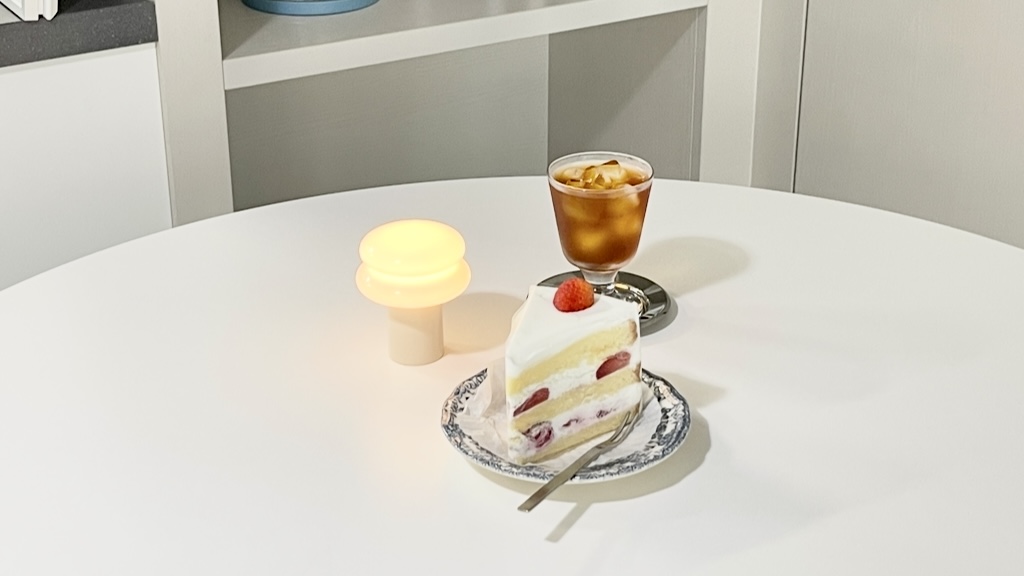 딸기케이크&아메리카노