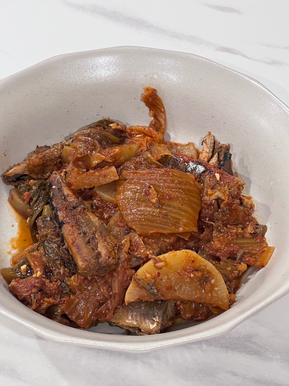 오늘은 김치꽁치조림