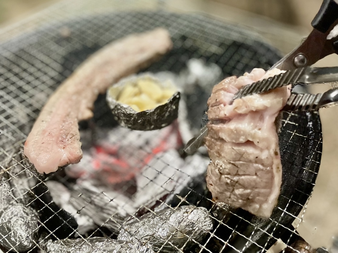 겨울로의 아름다운 변화와 삼겹살의 유혹