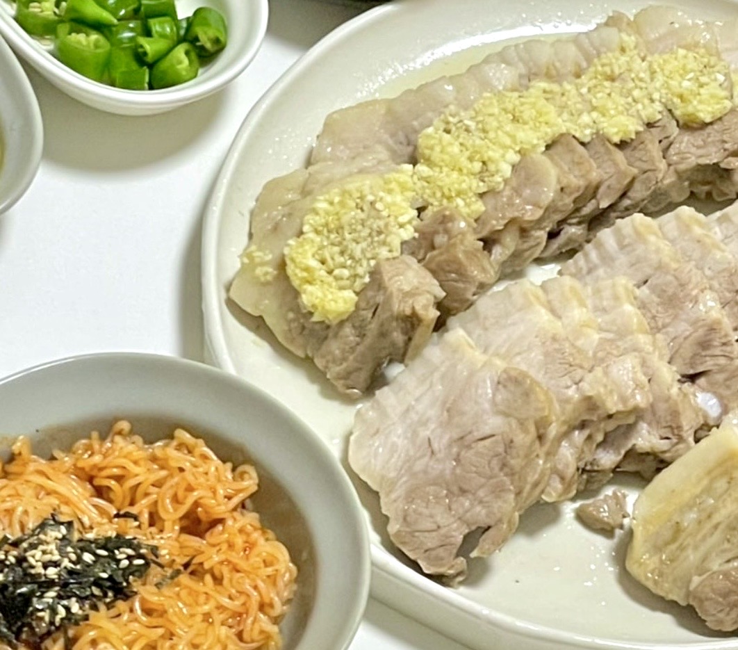 마늘 보쌈