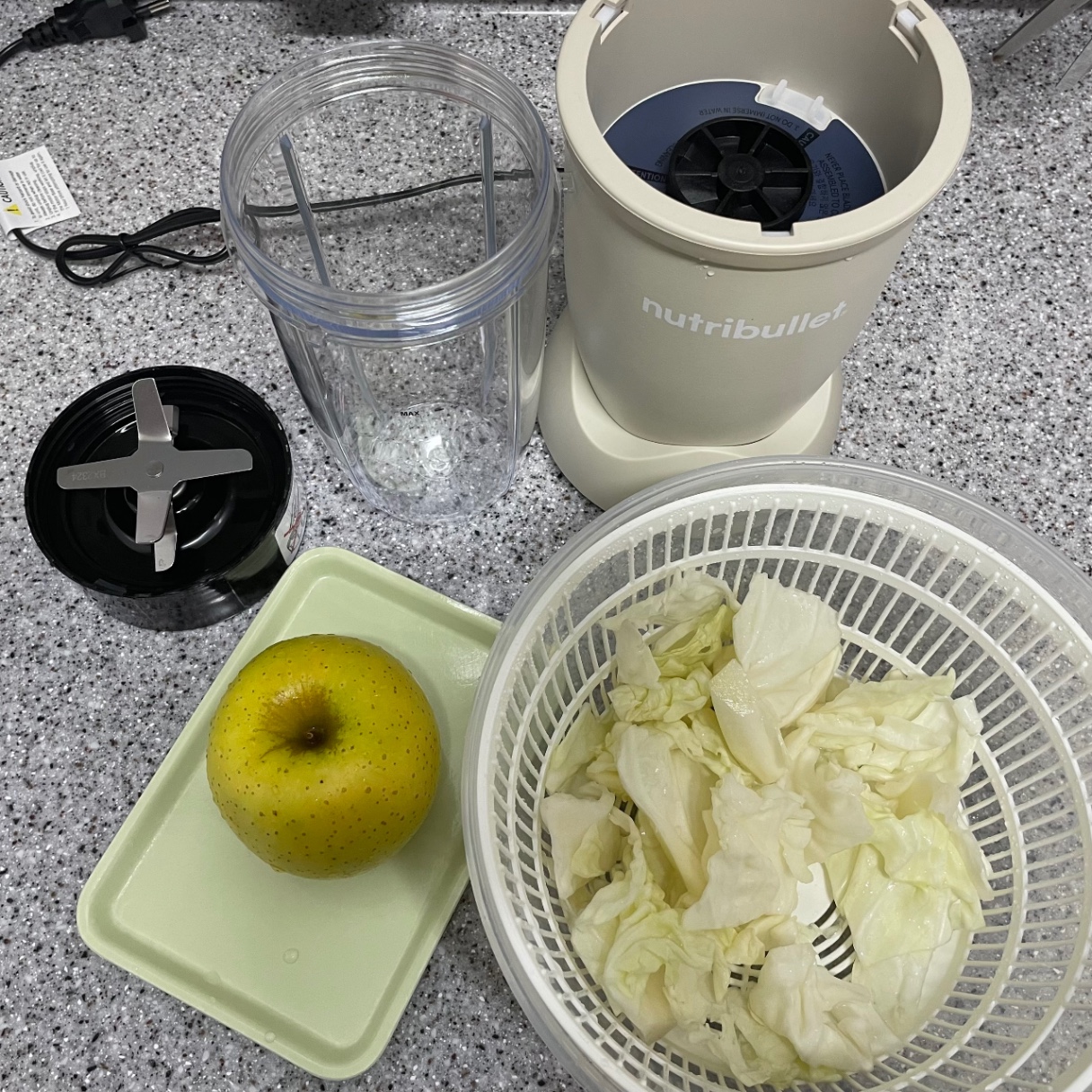 블렌더로 사과양배추 주스 만들기🍎