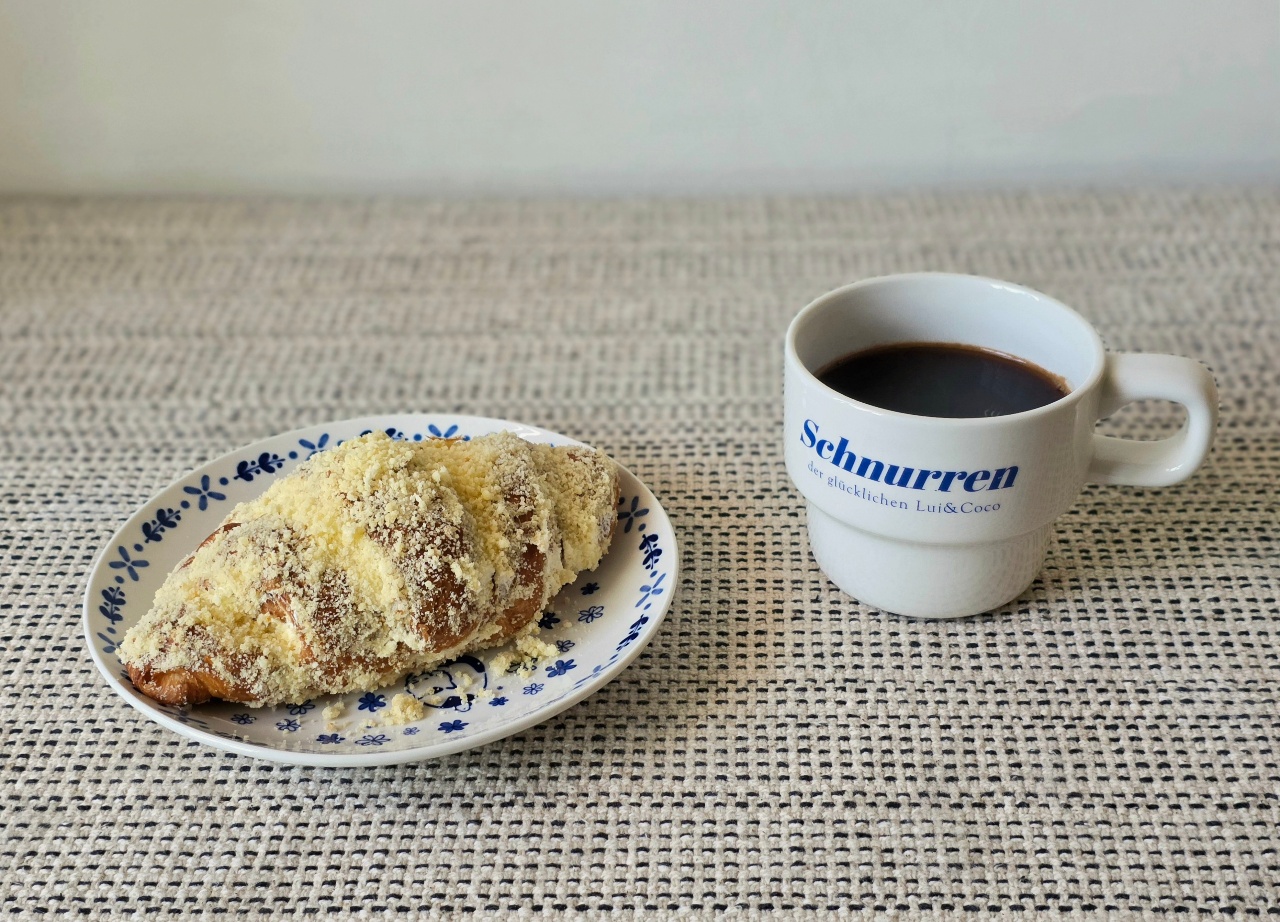 여유로운 티타임 🥐☕️