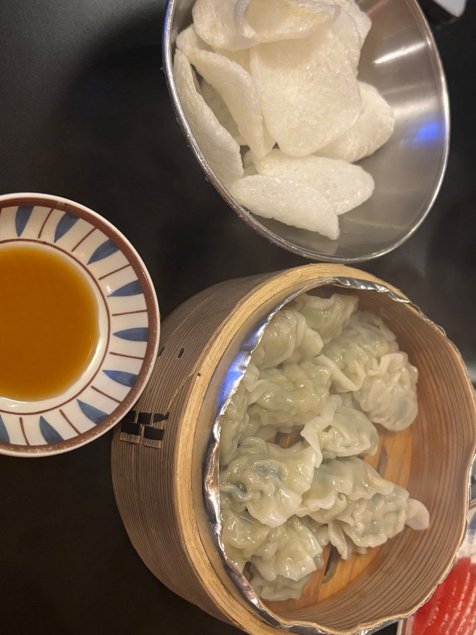 만두와 알새우칩~~