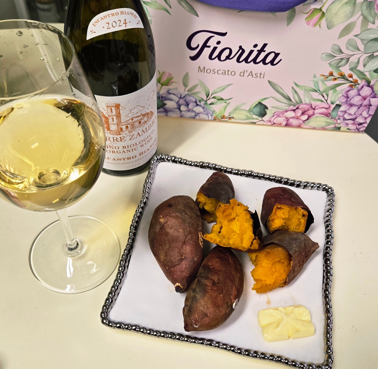 뜻밖에 페어링 🍠🥂