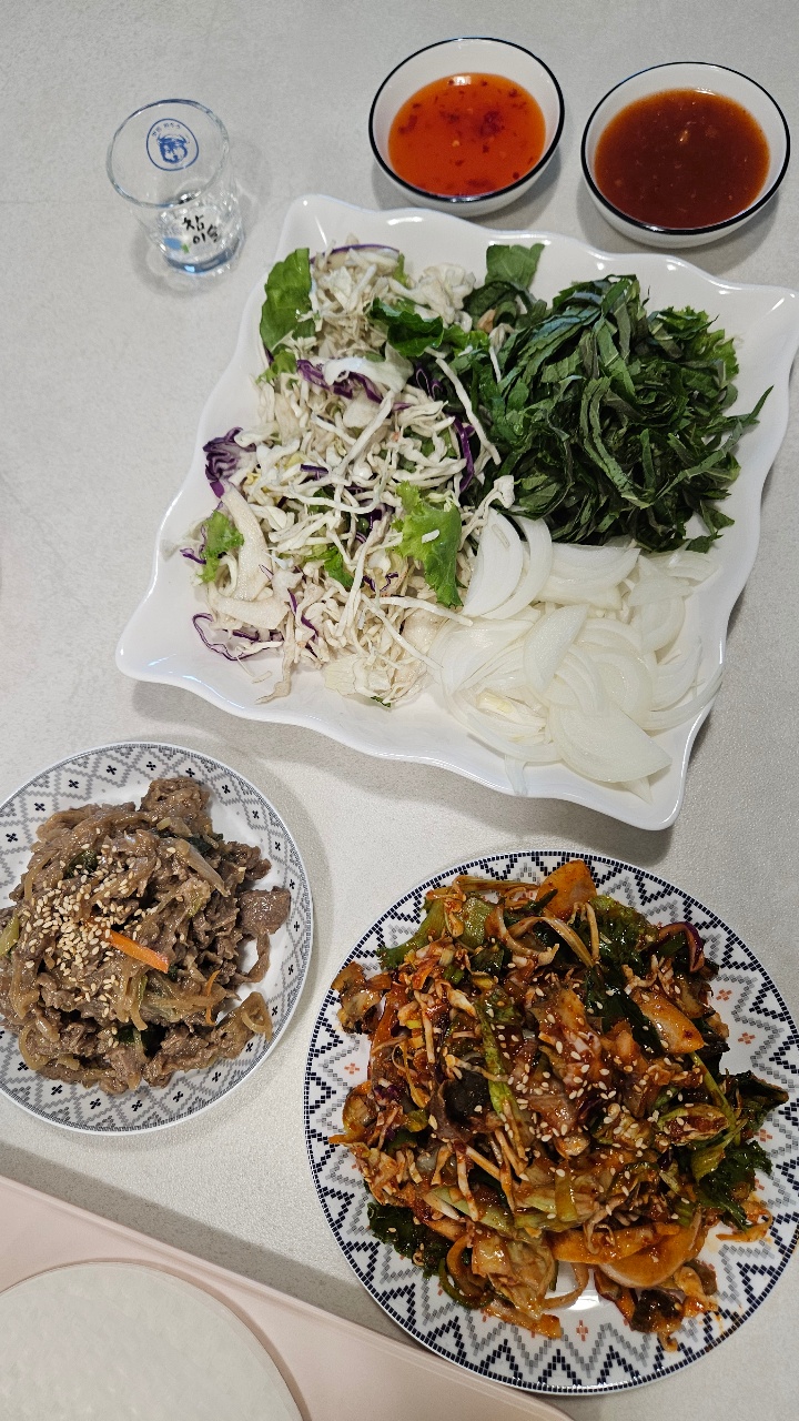 월남쌈+골뱅이무침 ❤️