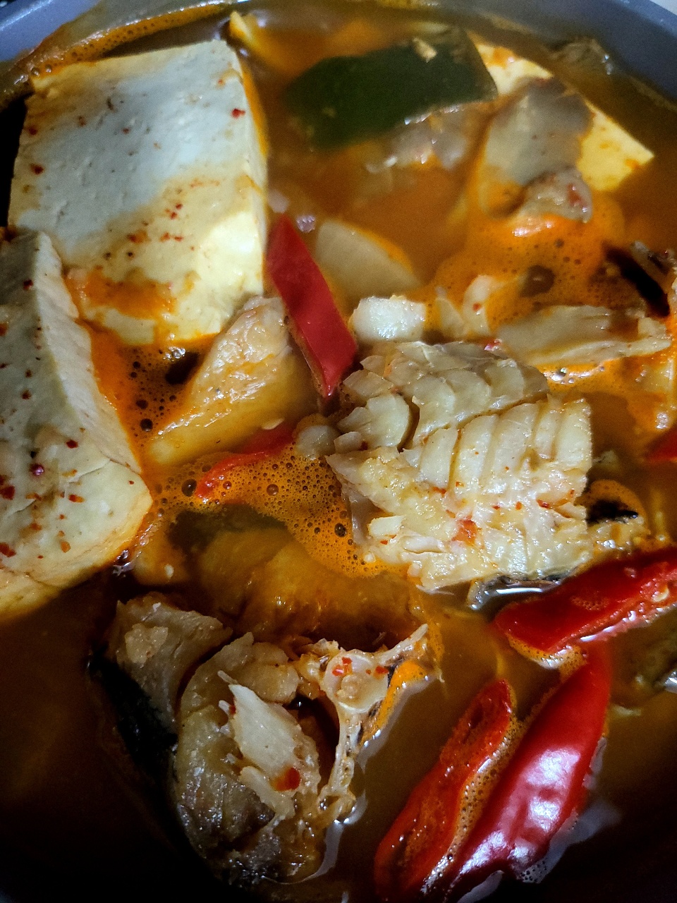 동태찌개에 목살구이