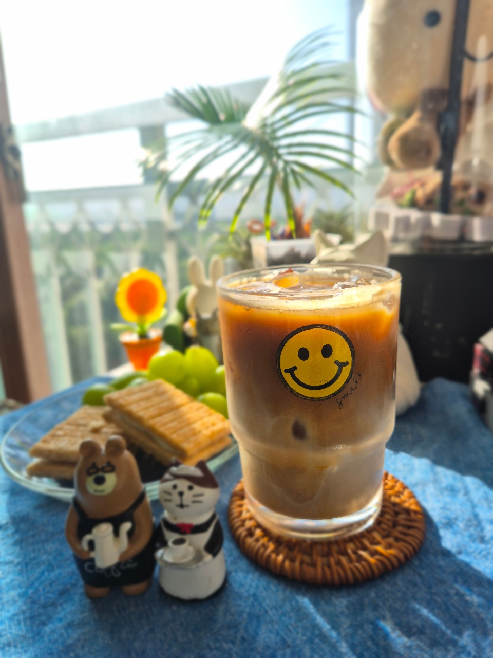 모닝커피 마셔요:)