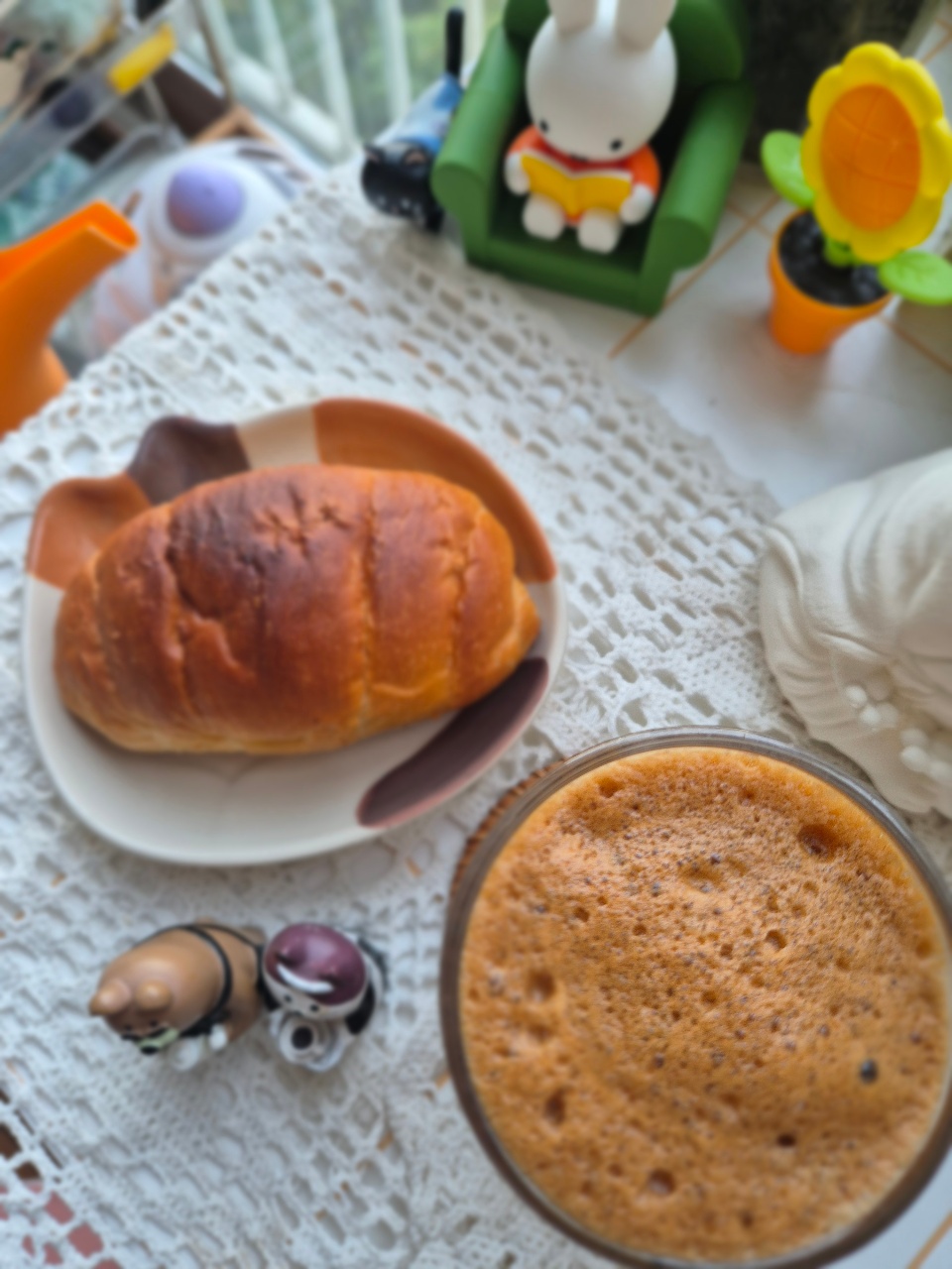 모닝커피 마셔요:)