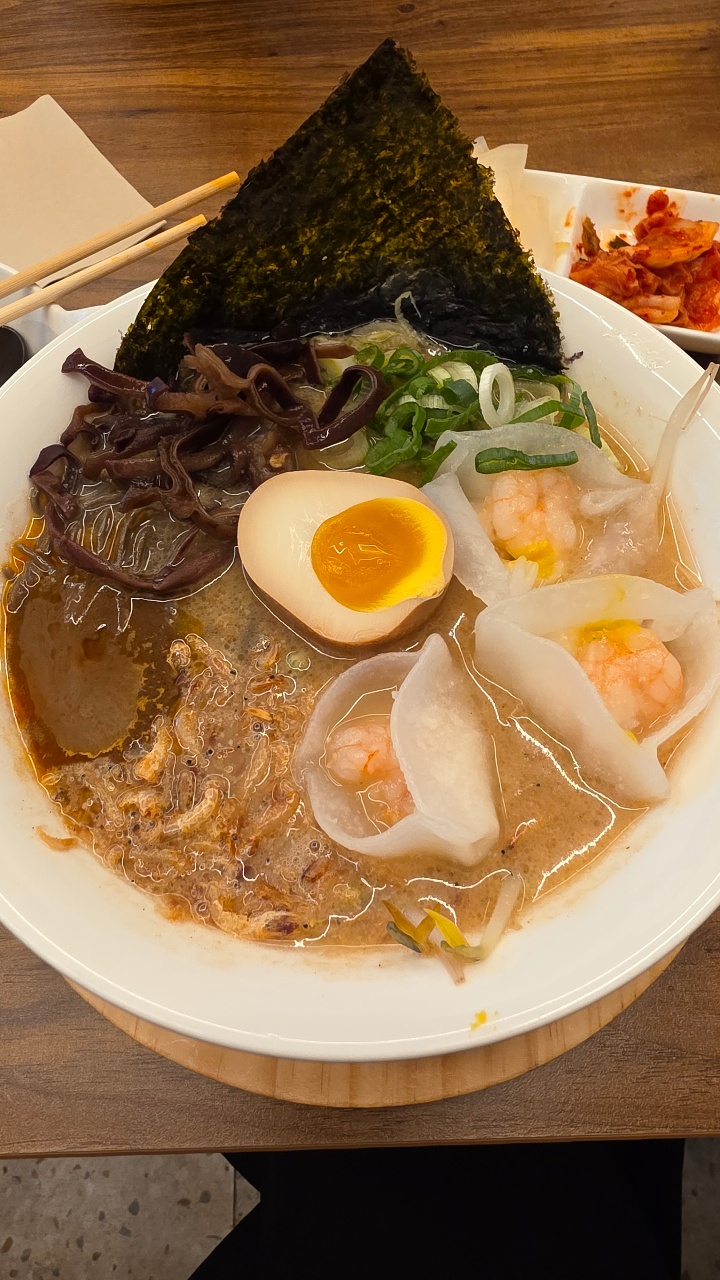 뜨끈뜨끈한 국물