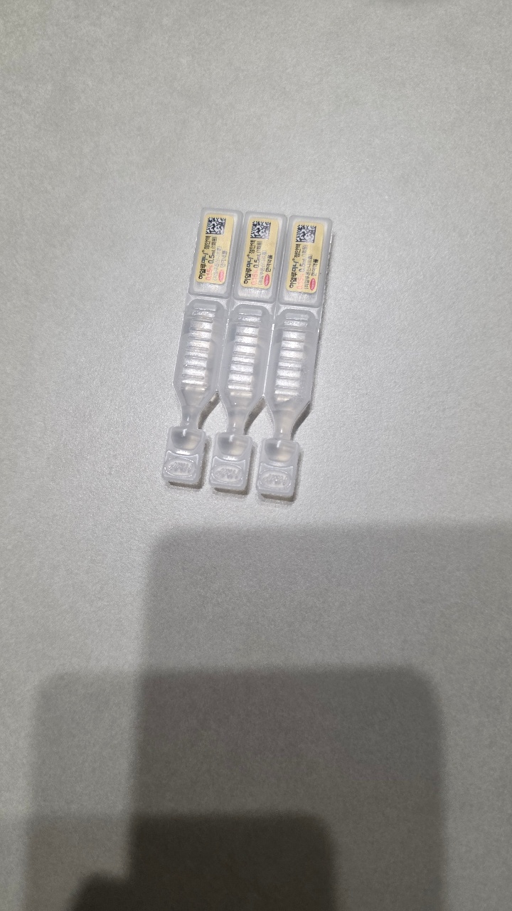 침대맡 필수템