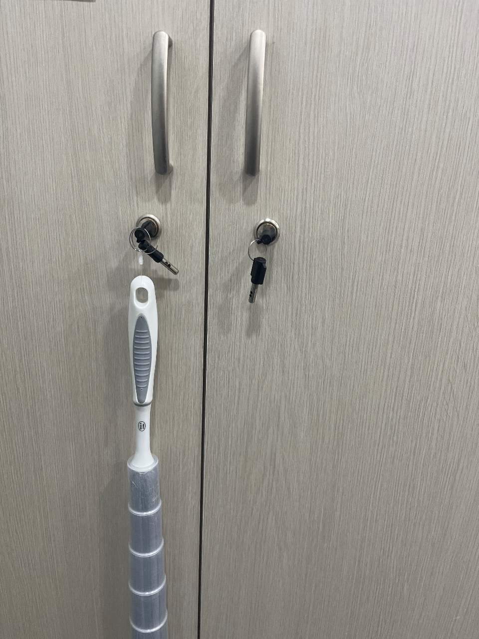베란다실 벽꾸