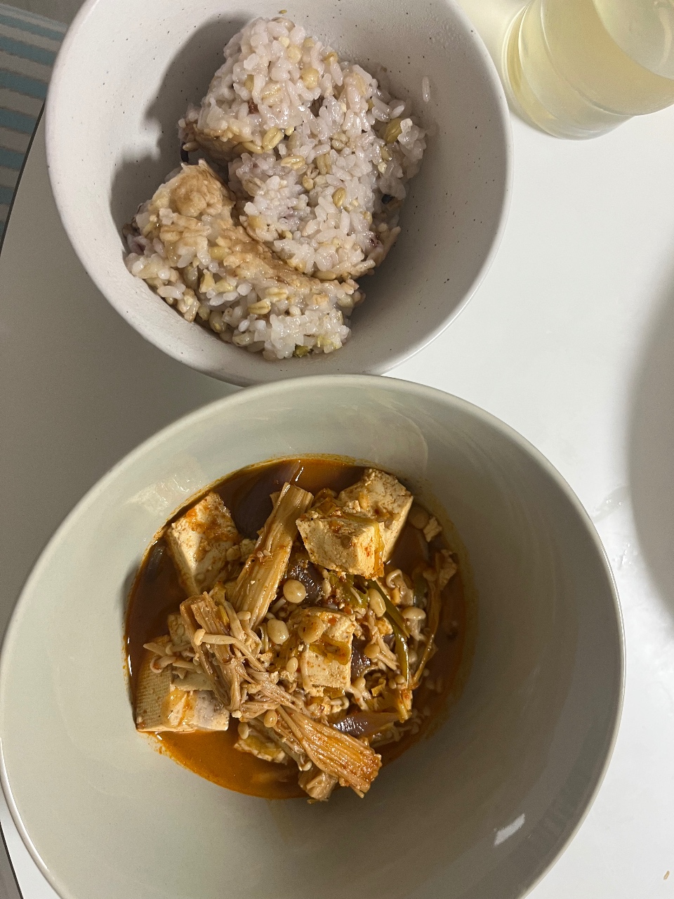 남은 된장찌개에 냉털 재료