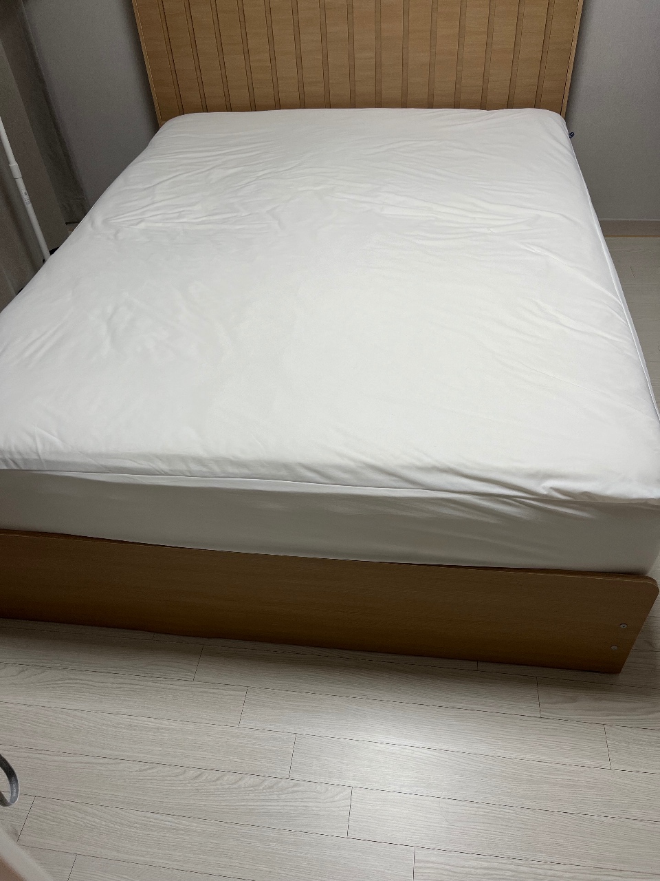 브라운 침대!