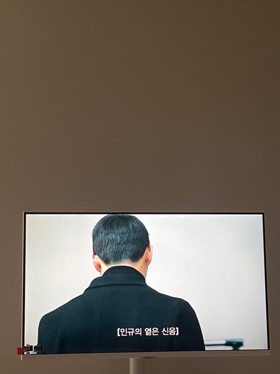 침대에서 딩굴딩굴