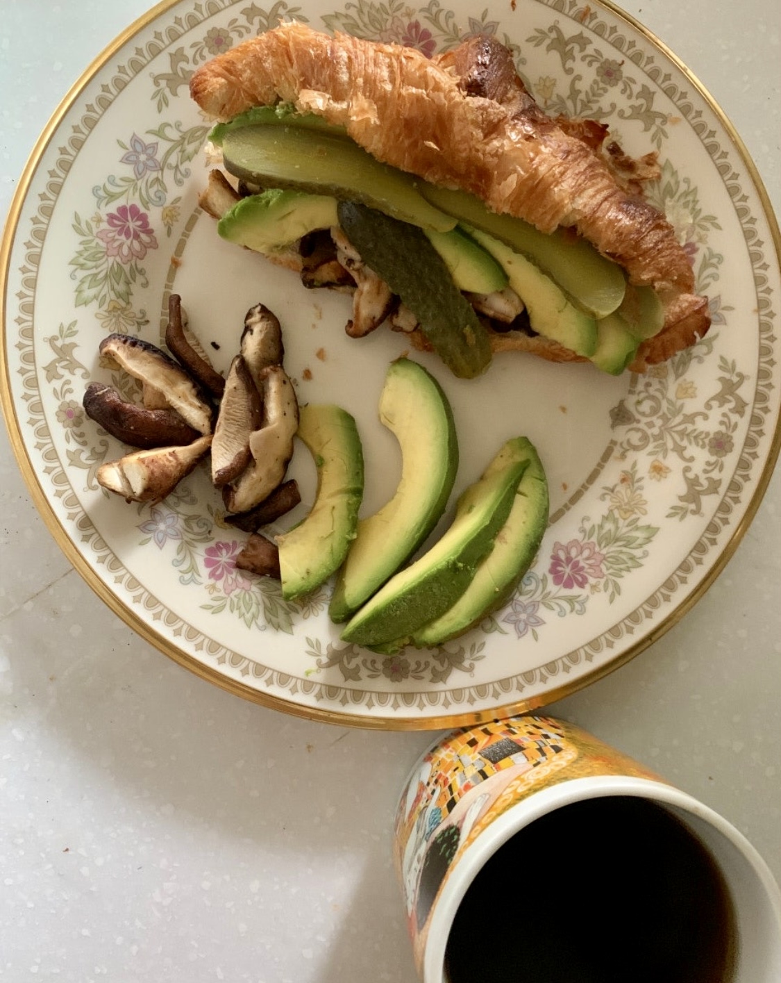 🥐버섯크로와상 샌드위치