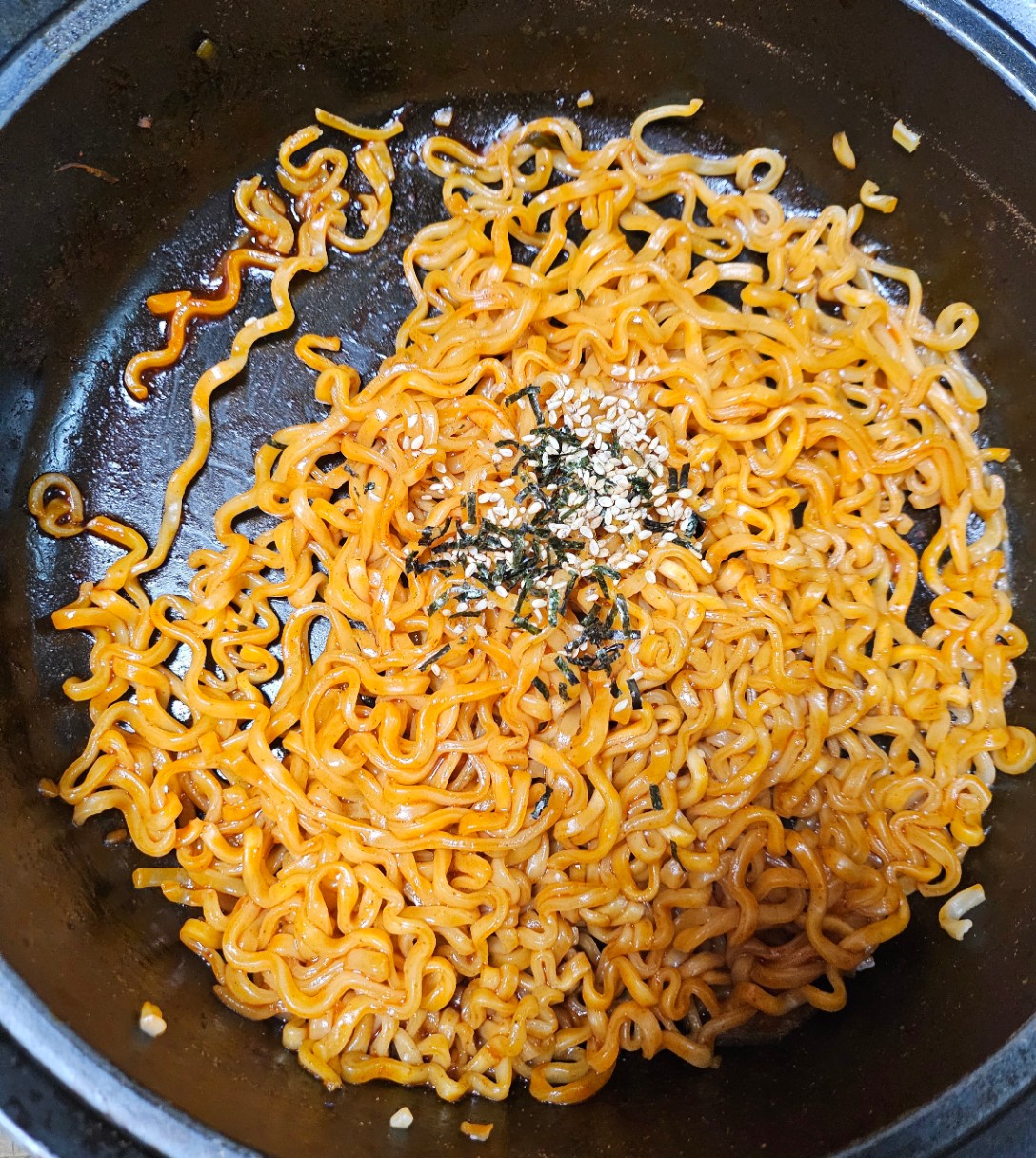불고기 리코타치즈 피자와 불닭볶음면