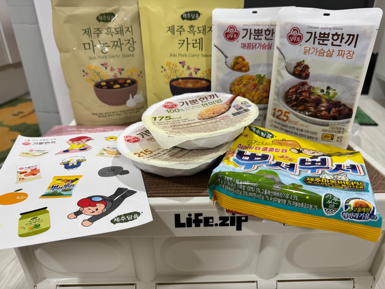 한국 소스와 면류 식품 패키지 모음