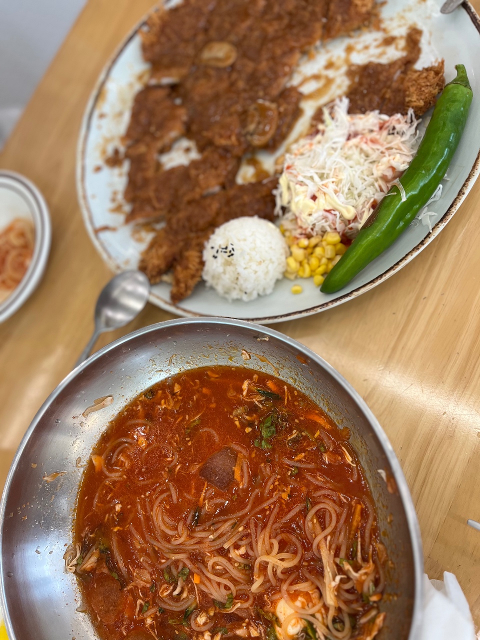 돈까스 맛있네욥